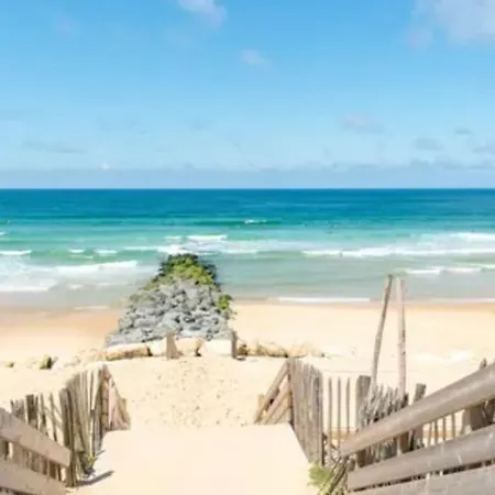 Maison Petite Bleue Piscine Privee Chauffee *